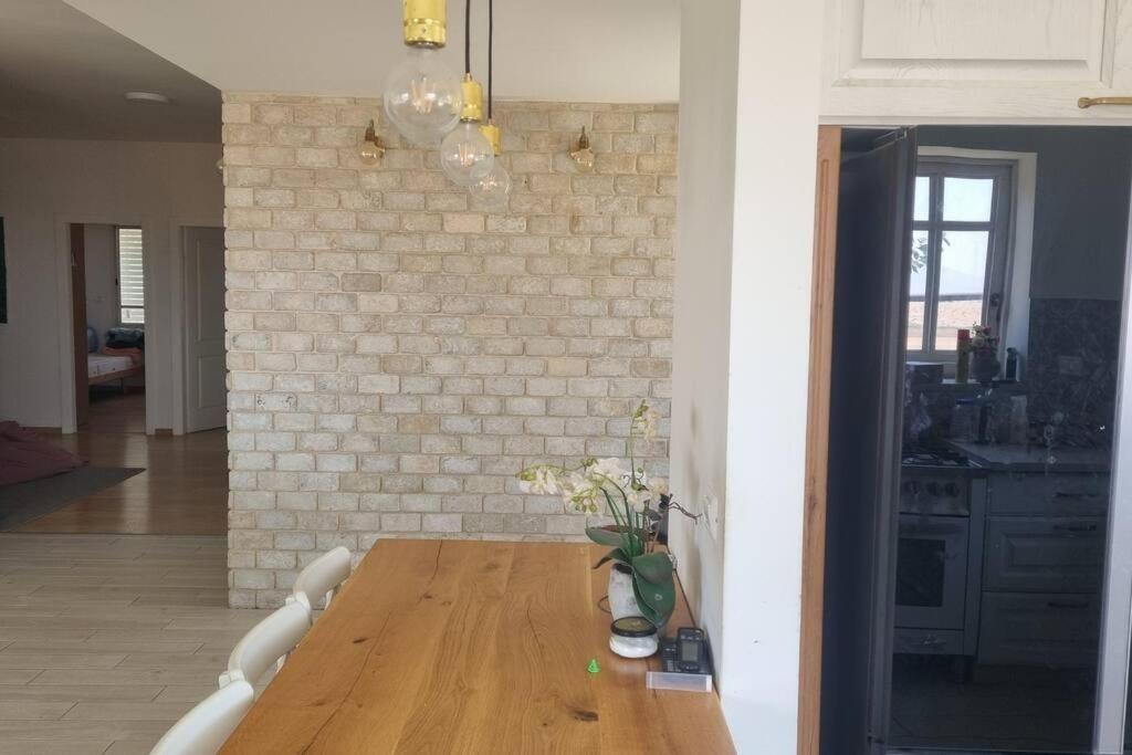 דירות מולדת וילה במושב בנוף מושלם כל השנה מראה חיצוני תמונה
