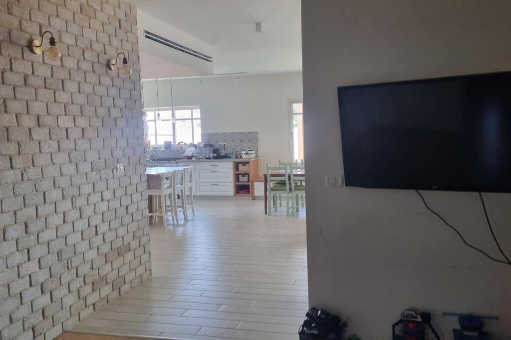 דירות מולדת וילה במושב בנוף מושלם כל השנה מראה חיצוני תמונה